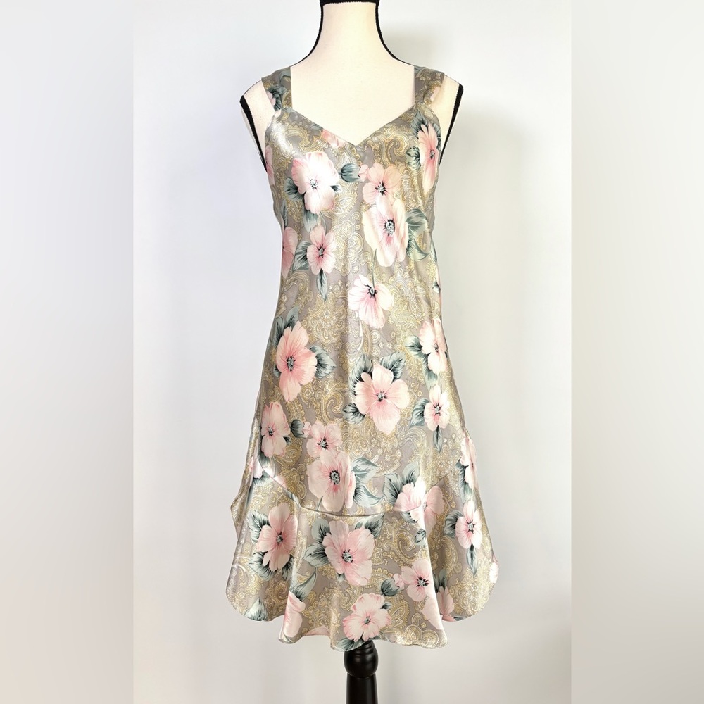 Vintage Slip Dress 80’s Satin Chemise Pinup Girl‎ 1940’s Coquette Ruffle Floral